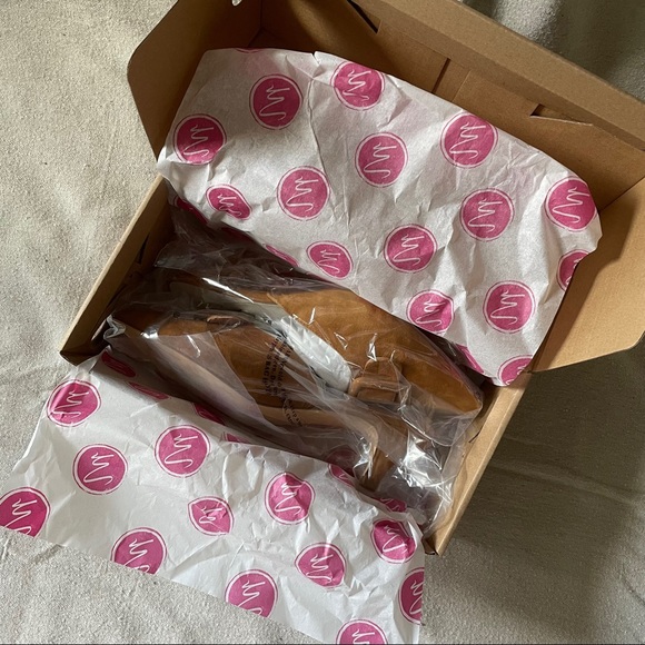 NWT MATISSE BROWN SUEDE MULE - Picture 2 of 8